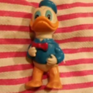 7-in tall Donald Duck